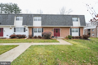 201 J Hampton Crossing Unit J, Southampton, PA 18966