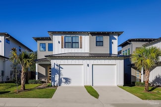 5623 Trout Ln, Pensacola, FL 32507