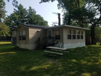 2537 N Webb Lake Dr NW, Hackensack, MN 56452