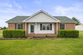 3017 Meadow Ct, Springfield, TN 37172