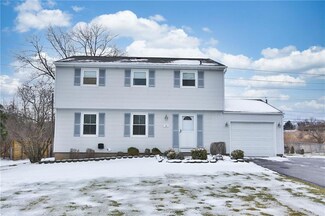 21 Blackwell Ln, Henrietta, NY 14467