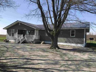 7163 E 1100 S, Geneva, IN 46740