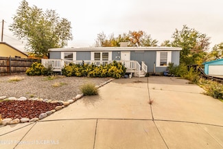 2225 Brenna Place, Farmington, NM 87401