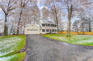 3824 Gatewood Dr, Cincinnati, OH 45245