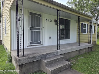 342 E Southside Ct, Louisville, KY 40214