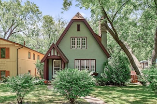3263 France Ave N, Robbinsdale, MN 55422