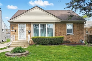 5222 Wright Terrace, Skokie, IL 60077