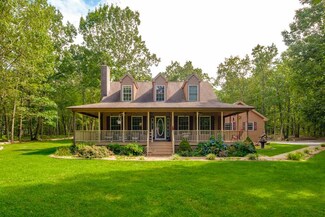 117 Gerties Ln, Stuarts Draft, VA 24477