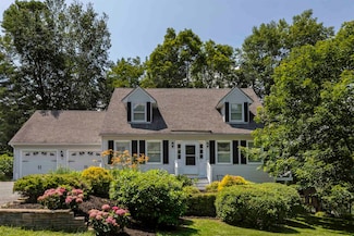 16 Nottingham Cir, Lebanon, NH 03766