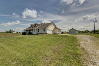 10664 N State Highway V, Walnut Grove, MO 65770