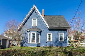 140 Walnut St, Dorchester, MA 02122