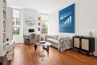 184 Kent Ave Unit D-101, Brooklyn, NY 11249