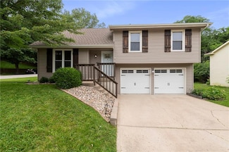 6823 N Mercier St, Kansas City, MO 64118