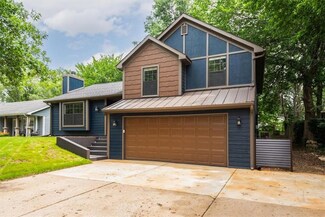 1805 Hampton St, Lawrence, KS 66046