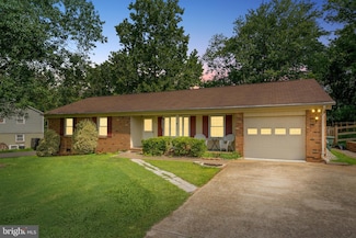 508 Ferry Rd, Fredericksburg, VA 22405
