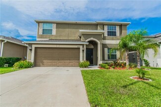 18489 Aylesbury Ln, Land O' Lakes, FL 34638