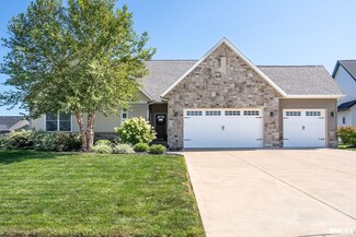 5361 Emily Ct, Bettendorf, IA 52722