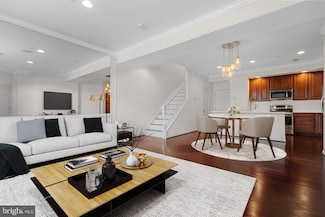 21552 Romans Dr, Ashburn, VA 20147