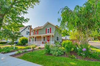 206 Washington St, Oregon, WI 53575
