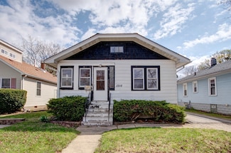 1318 N Prairie Ave, Joliet, IL 60435