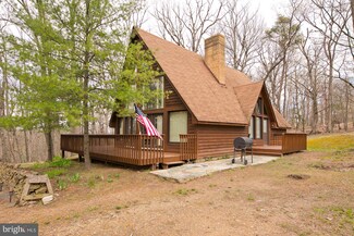 222 Collinsville Rd, Cross Junction, VA 22625