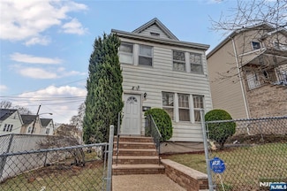 291-293 Summer St, Passaic, NJ 07055