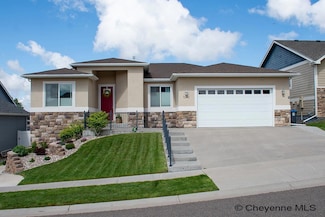 5242 Shadow Rock Dr, Cheyenne, WY 82009