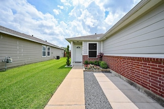 7610 Yucca Field Dr, Cypress, TX 77433