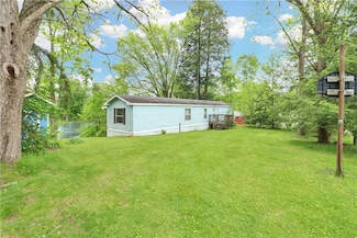 22080 Merganser Ln, Cochranton, PA 16314