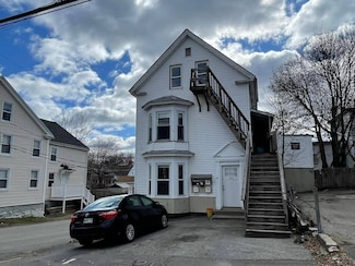 21 Wentworth St, Biddeford, ME 04005