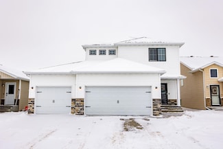 5466 Justice Dr S, Fargo, ND 58104