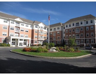 250 Main St Unit 114, Hudson, MA 01749