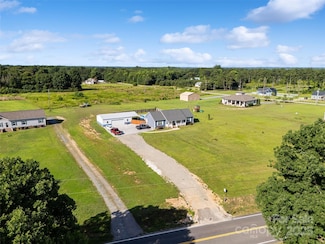 2268 Westbrook Rd, Edgemoor, SC 29712