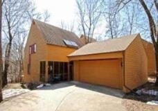 309 Glenthistle Ct, Madison, WI 53705
