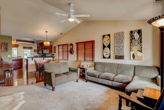 9 Sir Andrew Ct, Chico, CA 95928