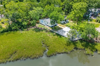 1915 Quitman St, North Charleston, SC 29405