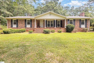 419 Ridge Dr, Laurens, SC 29360