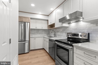 600 Edison Ave Unit 606, Philadelphia, PA 19116