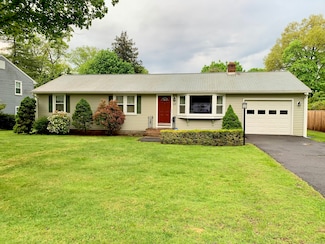 67 Stuart St, Newington, CT 06111