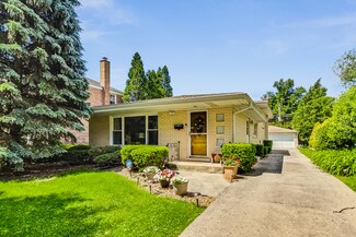 104 N Home Ave, Park Ridge, IL 60068