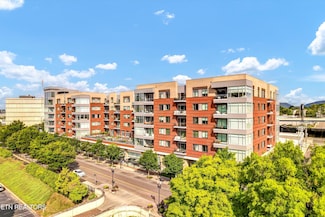 333 W Depot Ave Unit 421, Knoxville, TN 37917