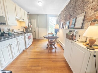 148 Berkshire St Unit 6, Cambridge, MA 02141