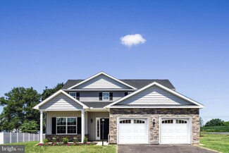 413 Lavender Ln, Cornwall Borough, PA 17042