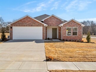 3105 N Bella St, Siloam Springs, AR 72761