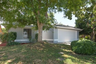 4526 W Ashlan Ave, Fresno, CA 93722