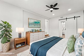 5873 Oaklane Dr, Jacksonville, FL 32244