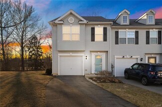 760 Trout Creek Ln, Allentown, PA 18103