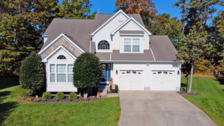18 Glendale Cir, Mays Landing, NJ 08330