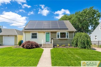 98 Corey St, Fords, NJ 08863