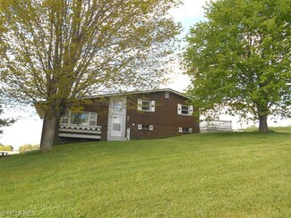 1257 Downing St SW, East Sparta, OH 44626